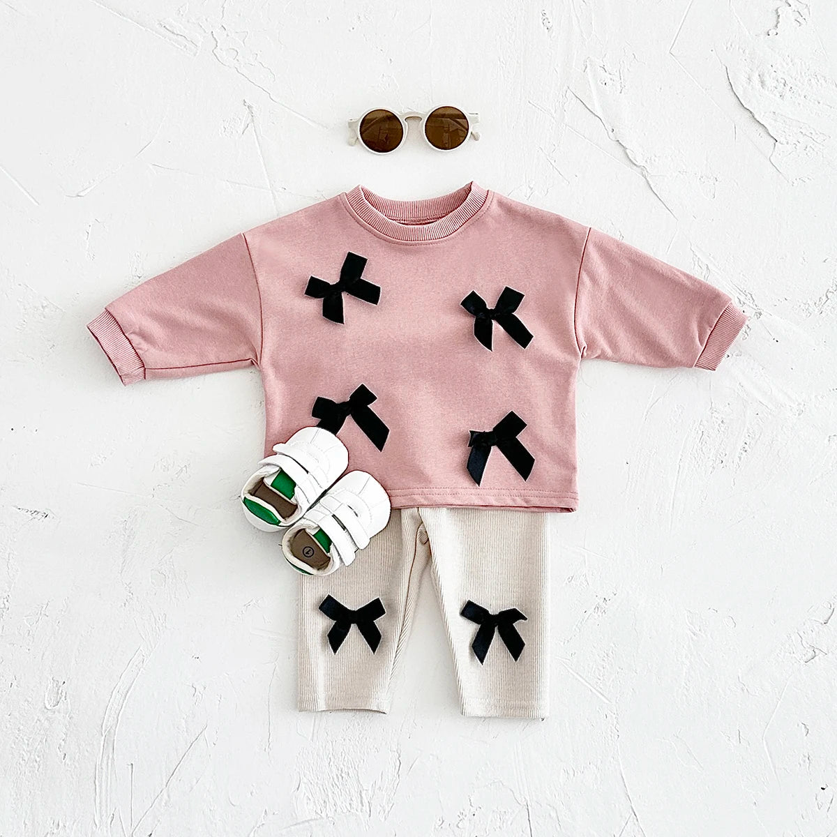 Fiyonklu İlkbahar & Sonbahar Konforu – 2 Parça Bebek Seti